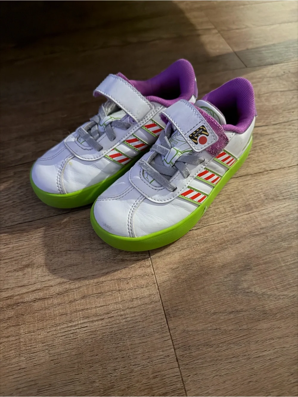 Kids White & Green Athletic Sneakers with Purple Lining buzz lightyear adidas